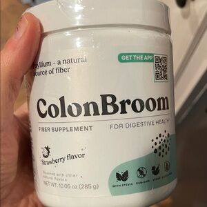 4 containers of ColonBroom